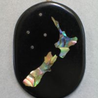 Map of New Zealand pendant (New Zealand Air Force Museum)